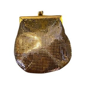 Vintage Gold Mesh Clutch Style Coin Purse Sachet